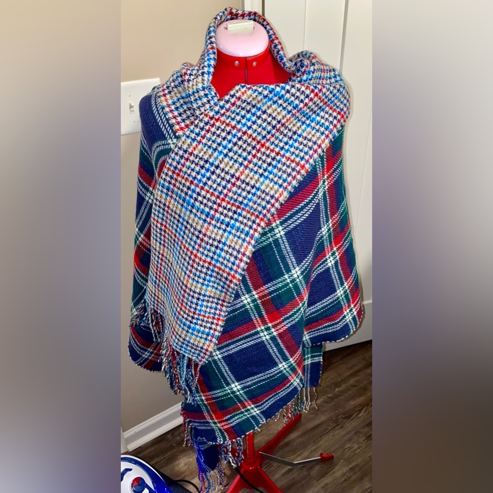SCARF EXTRA LONG DOUBLE SIDE ACRYLIC GREEN RED BLUE WHITE 78” x 35” FRINGE PLAID